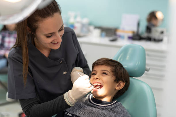 Best Dentist for Tooth Abscess  in Rialto, CA